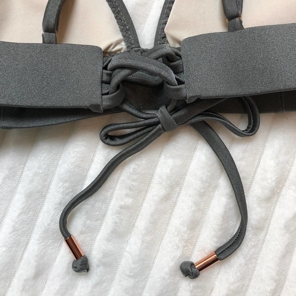 Revolve Eberjey Beach Glow Nadine Longline Top - Picture 6 of 8